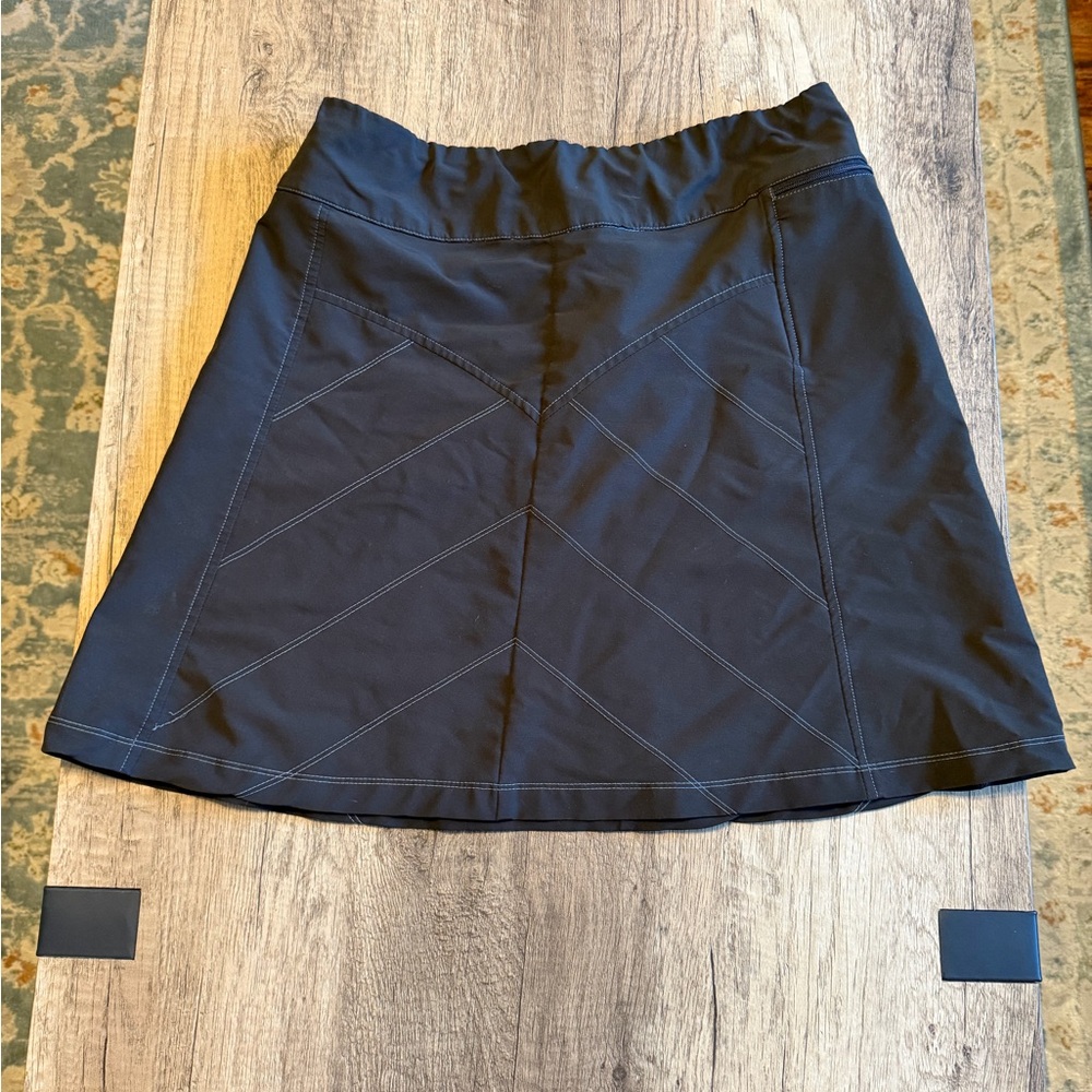Aventura Black Athletic Skort – Size 6 – Built-In Shorts – Outdoor Activewear